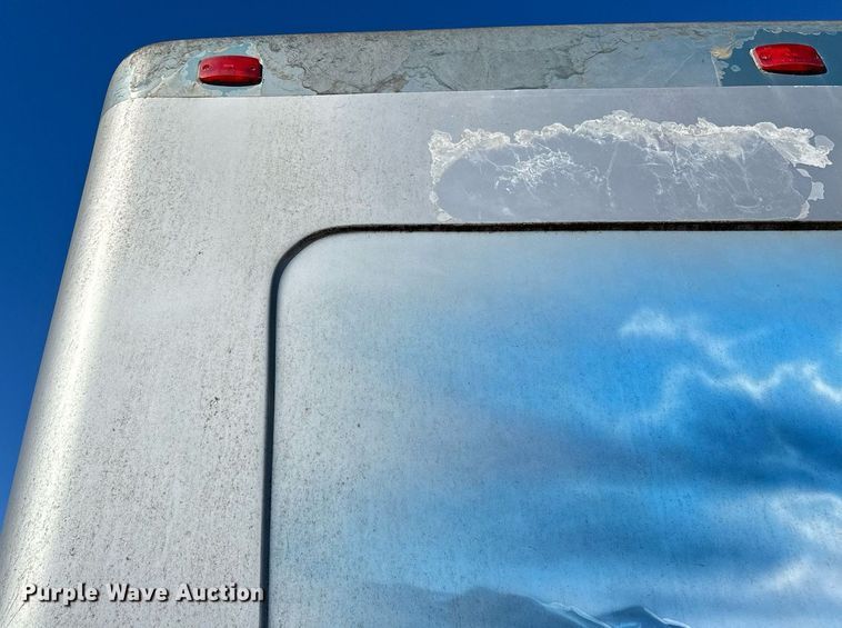 image for item LK9661 1995 Safari Sahara Edition RV