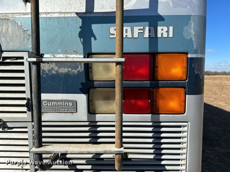 image for item LK9661 1995 Safari Sahara Edition RV