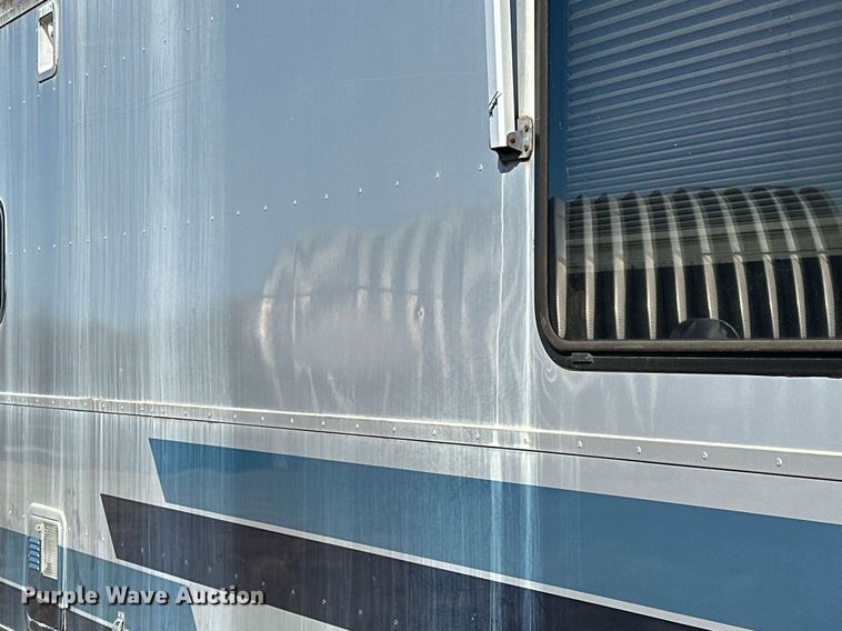 image for item LK9661 1995 Safari Sahara Edition RV