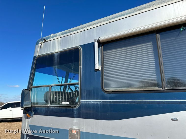 image for item LK9661 1995 Safari Sahara Edition RV