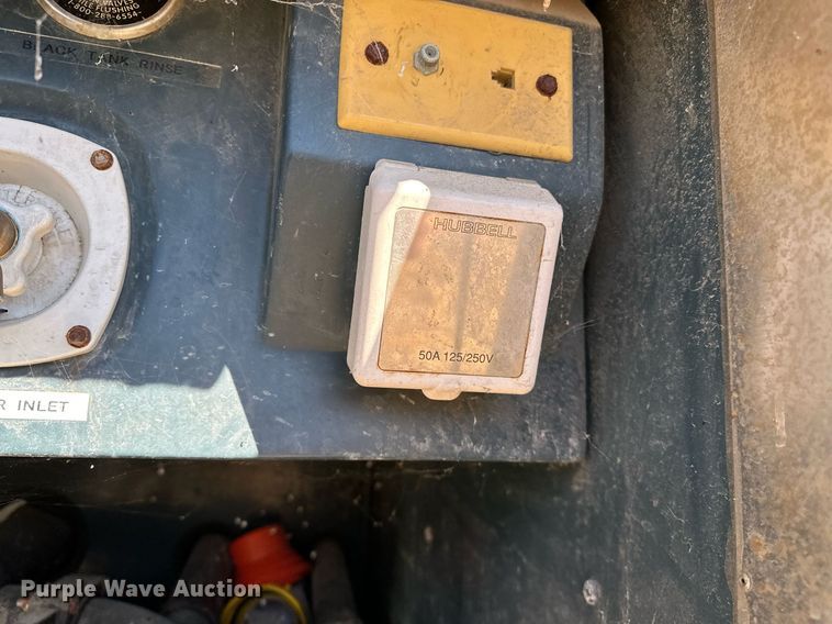 image for item LK9661 1995 Safari Sahara Edition RV