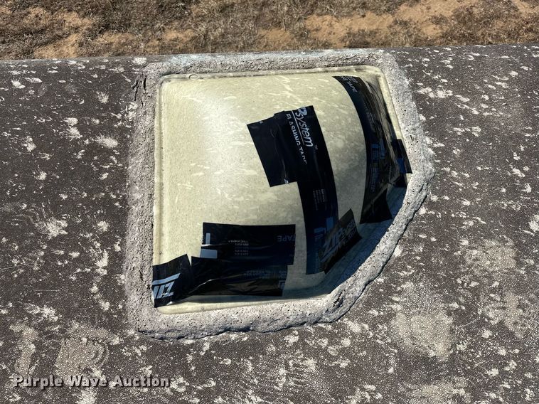 image for item LK9661 1995 Safari Sahara Edition RV