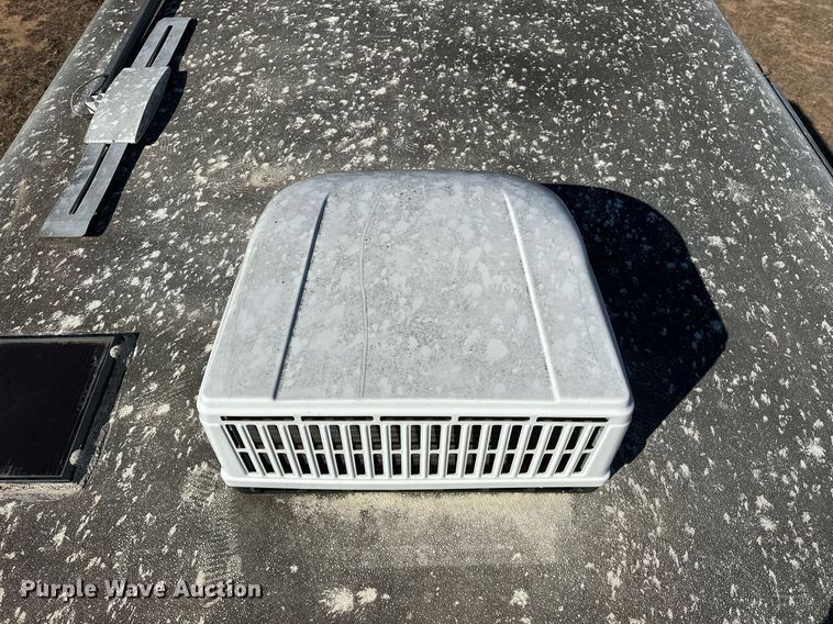 image for item LK9661 1995 Safari Sahara Edition RV