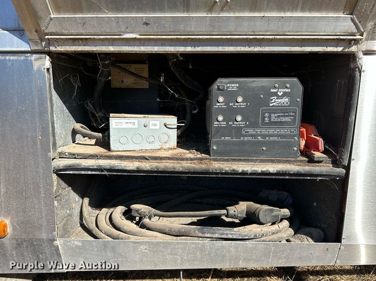 image for item LK9661 1995 Safari Sahara Edition RV