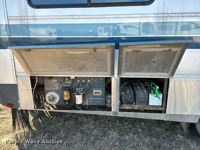 image for item LK9661 1995 Safari Sahara Edition RV