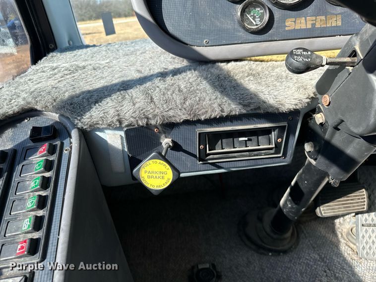 image for item LK9661 1995 Safari Sahara Edition RV