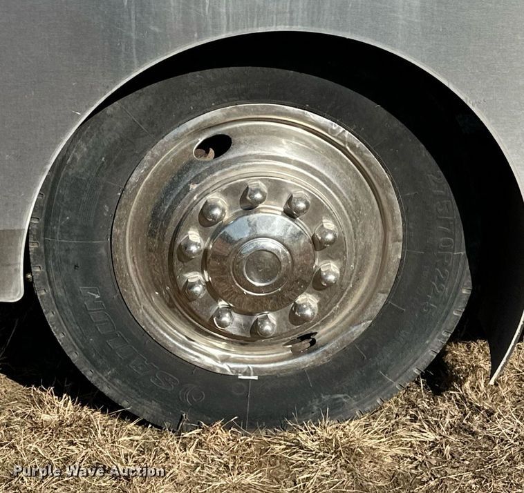 image for item LK9661 1995 Safari Sahara Edition RV