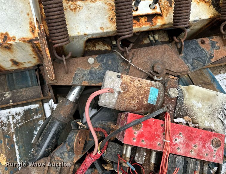 image for item LO9412 (3) snow plows