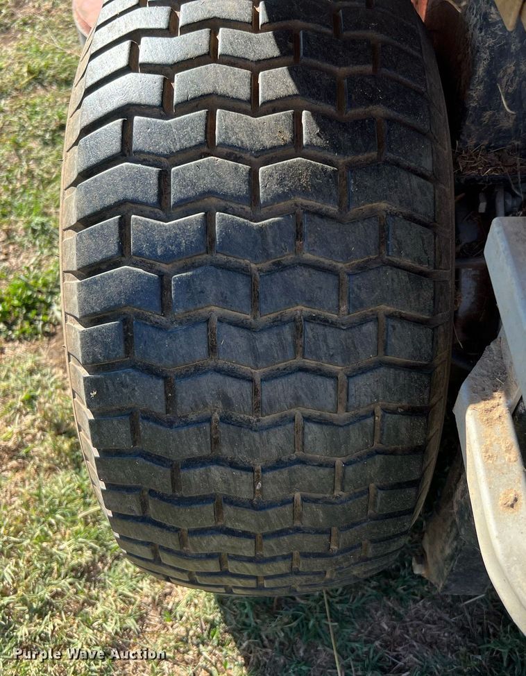 image for item LU9823 DEK Z-Beast 62ZB  ZTR lawn mower