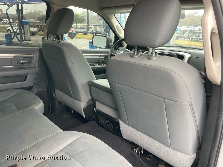 image for item LV9265 2020 Dodge Ram 1500  Crew Cab pickup truck