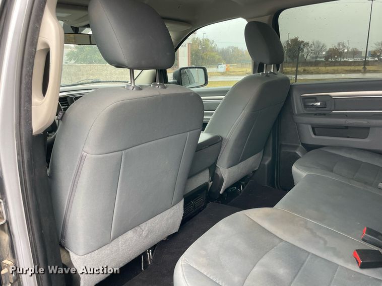 image for item LV9265 2020 Dodge Ram 1500  Crew Cab pickup truck