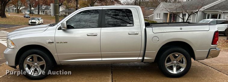 image for item NE9603 2009 Dodge Ram 1500 Crew Cab pickup truck