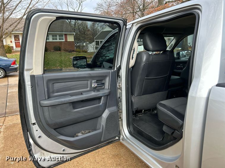 image for item NE9603 2009 Dodge Ram 1500 Crew Cab pickup truck