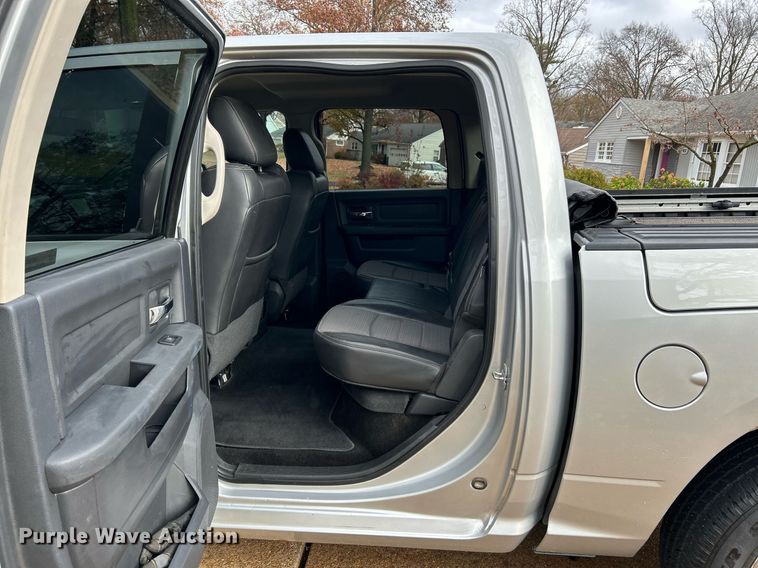 image for item NE9603 2009 Dodge Ram 1500 Crew Cab pickup truck