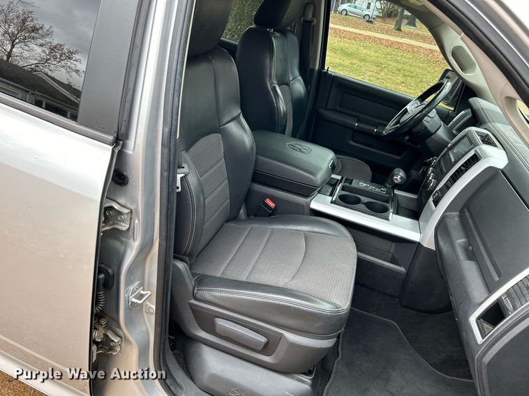 image for item NE9603 2009 Dodge Ram 1500 Crew Cab pickup truck