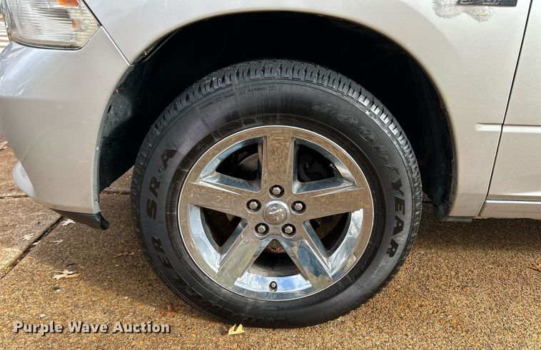 image for item NE9603 2009 Dodge Ram 1500 Crew Cab pickup truck