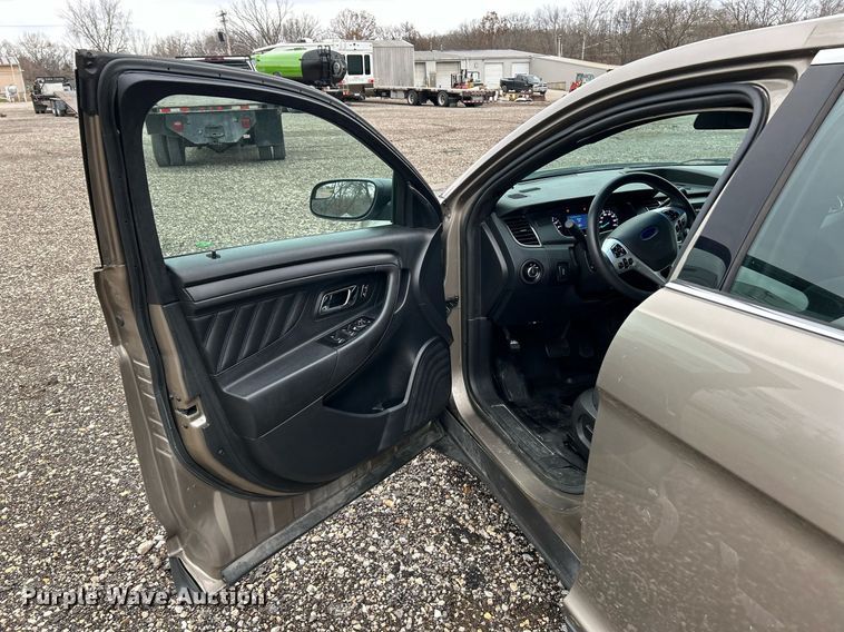 image for item NE9628 2013 Ford Taurus Police Interceptor