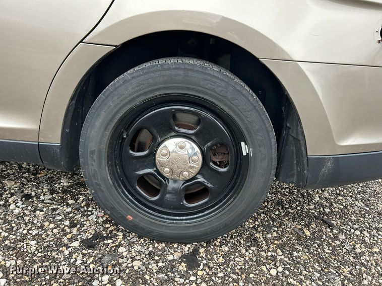 image for item NE9628 2013 Ford Taurus Police Interceptor