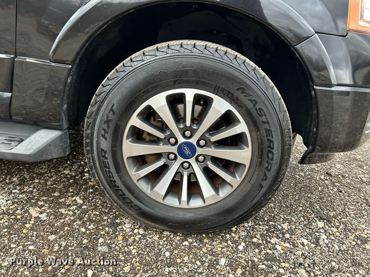 image for item NE9631 2015 Ford Expedition EL XLT  SUV