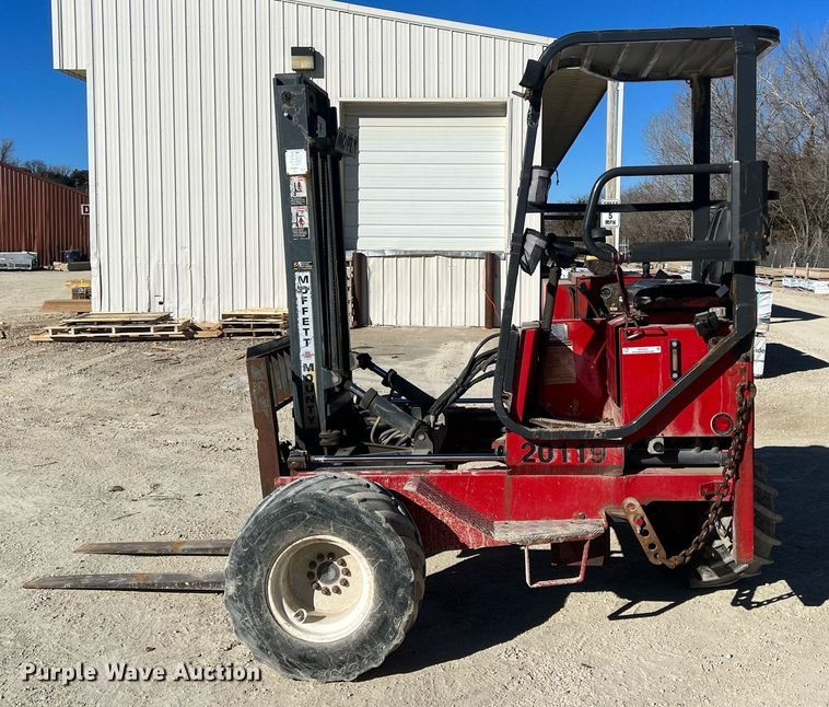 image for item NN9324 Moffett M5500  forklift