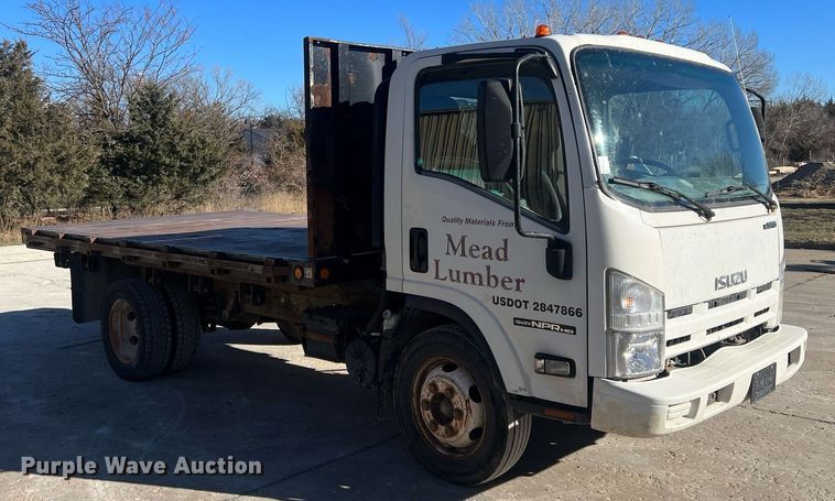 image for item NN9326 2012 Isuzu NPR flatbed truck