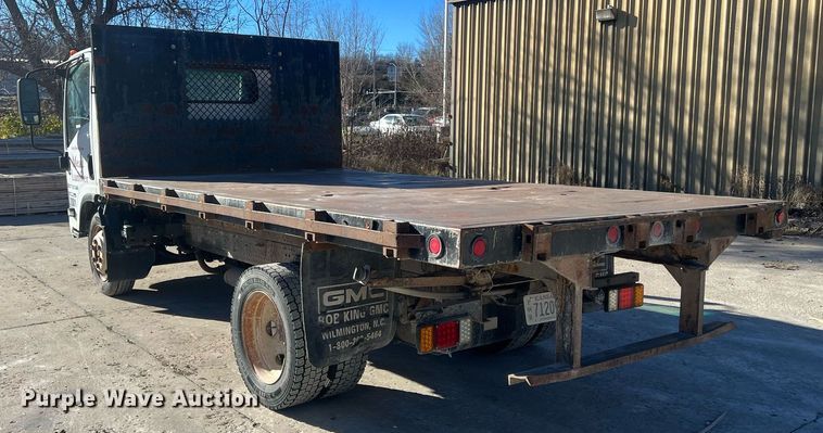 image for item NN9326 2012 Isuzu NPR flatbed truck