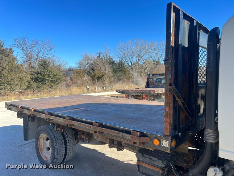 image for item NN9326 2012 Isuzu NPR flatbed truck