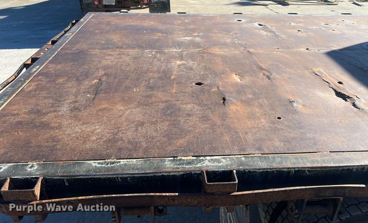 image for item NN9326 2012 Isuzu NPR flatbed truck