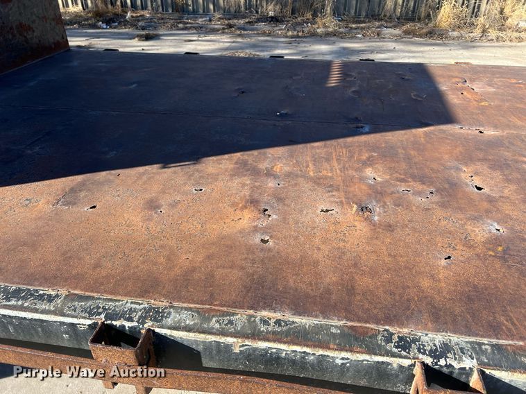 image for item NN9326 2012 Isuzu NPR flatbed truck