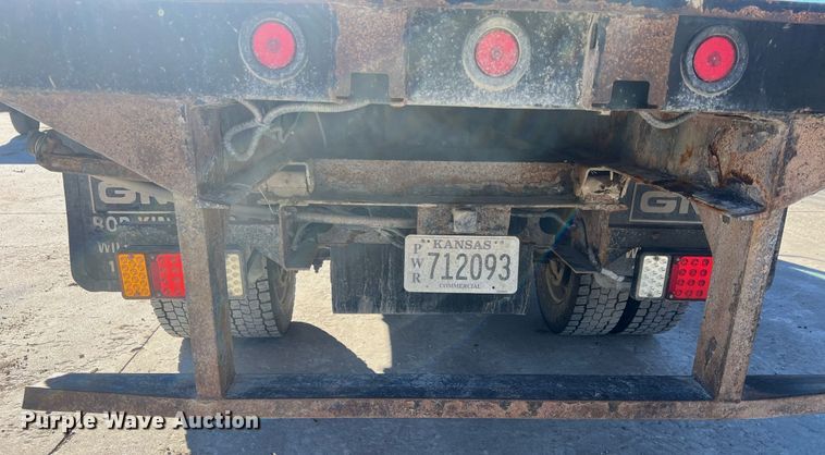 image for item NN9326 2012 Isuzu NPR flatbed truck