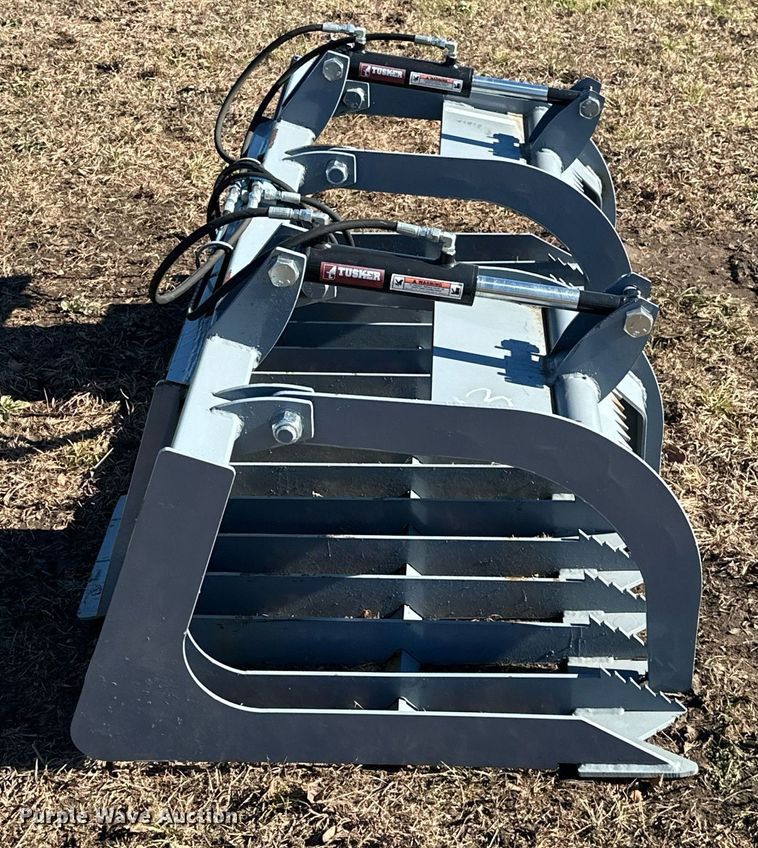 image for item NO9454 66" W skid steer rock grapple bucket