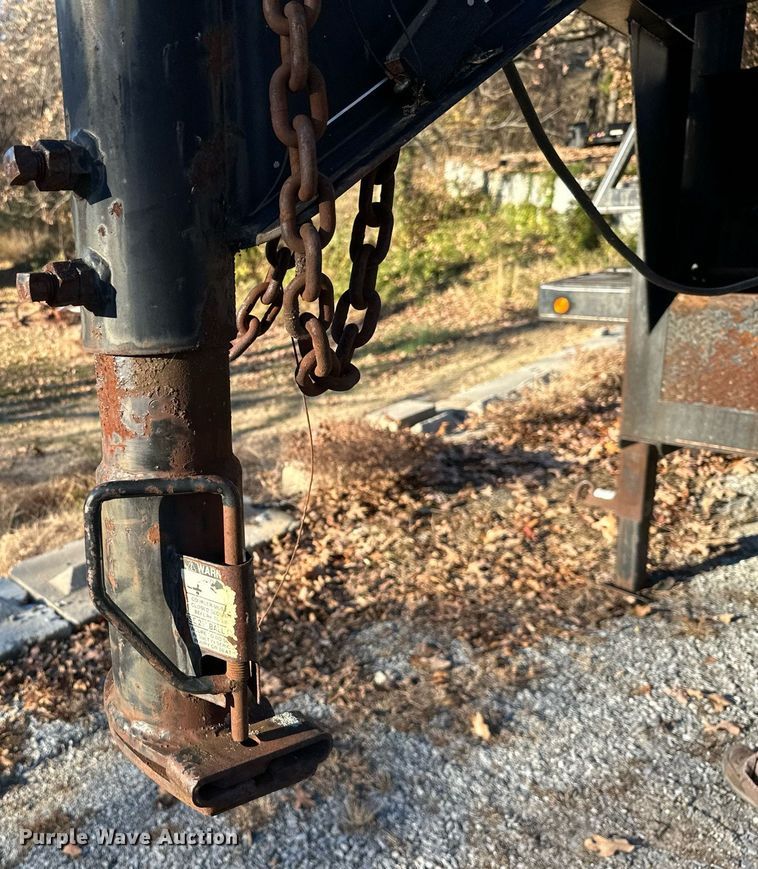 image for item NO9479 1999 Lone Star equipment trailer