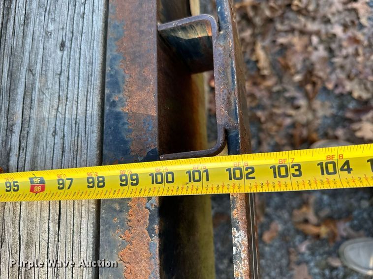 image for item NO9479 1999 Lone Star equipment trailer