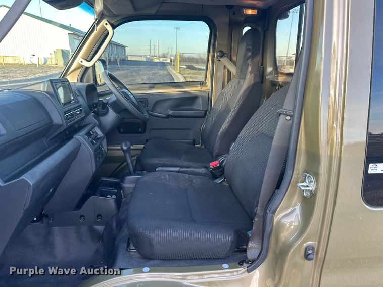 image for item OF9151 2022 Daihatsu HIJet Jumbo  mini truck