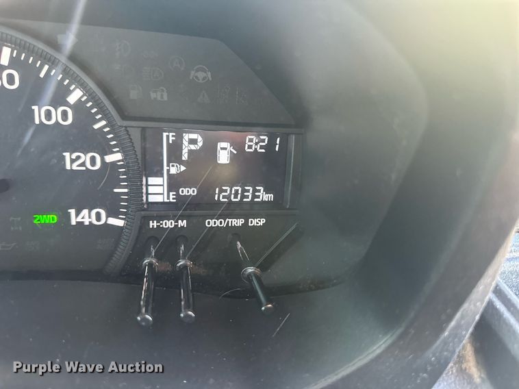 image for item OF9151 2022 Daihatsu HIJet Jumbo  mini truck