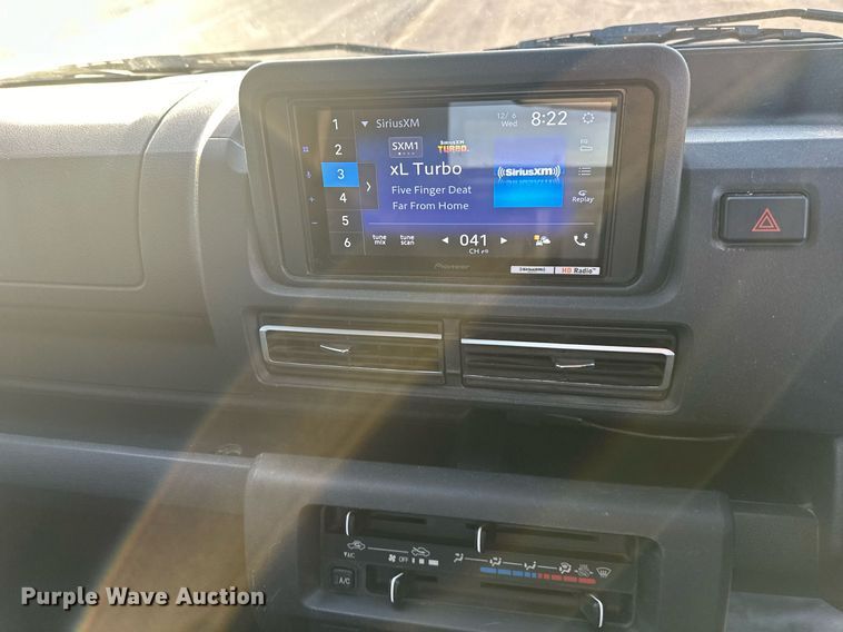 image for item OF9151 2022 Daihatsu HIJet Jumbo  mini truck