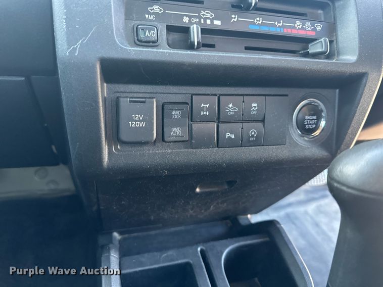 image for item OF9151 2022 Daihatsu HIJet Jumbo  mini truck