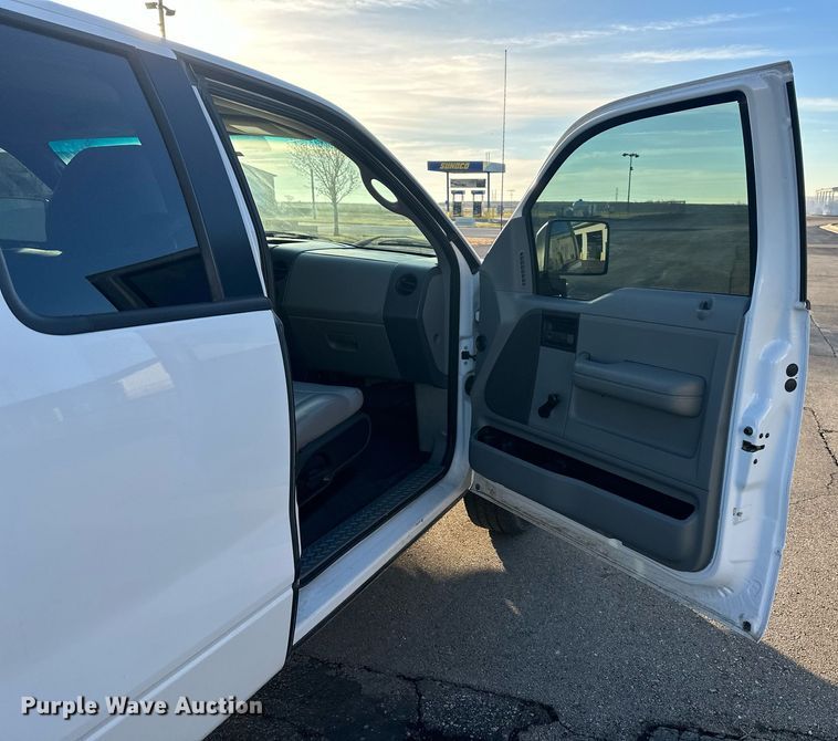 image for item OF9152 2006 Ford F150  SuperCab pickup truck