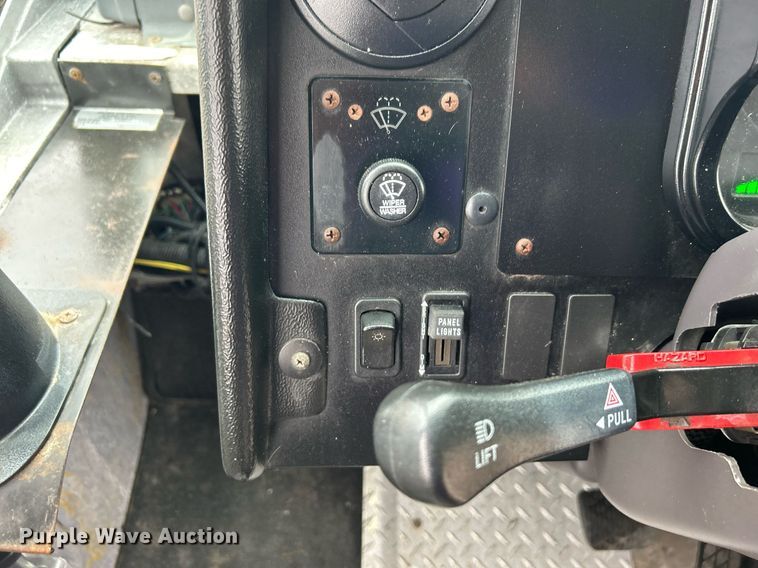 image for item OM9200 2018 Freightliner MT45  refrigerated delivery truck