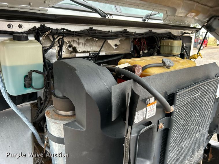 image for item OM9200 2018 Freightliner MT45  refrigerated delivery truck