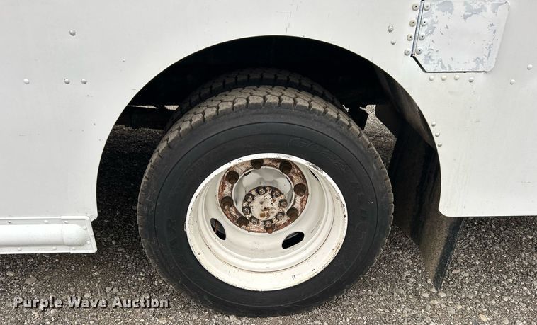 image for item OM9200 2018 Freightliner MT45  refrigerated delivery truck