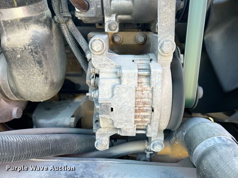 image for item DN0647 2006 Peterbilt 335  vacuum truck