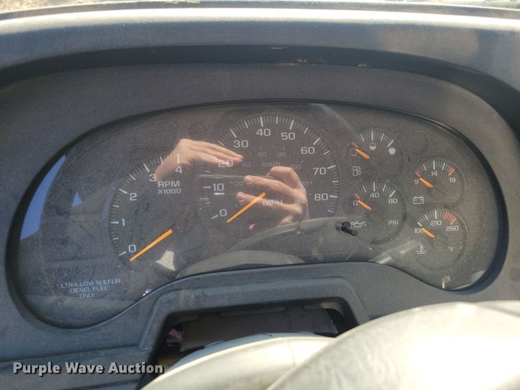 image for item DN4062 2009 Isuzu  T7F street sweeper truck