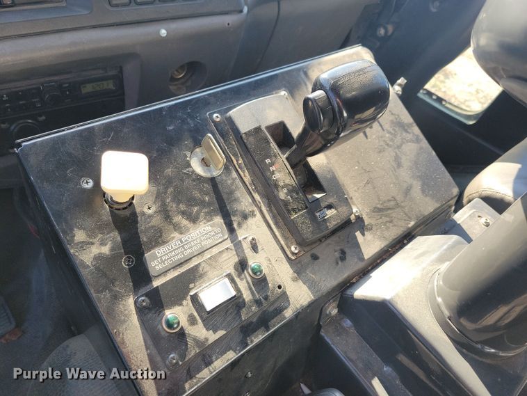 image for item DN4062 2009 Isuzu  T7F street sweeper truck