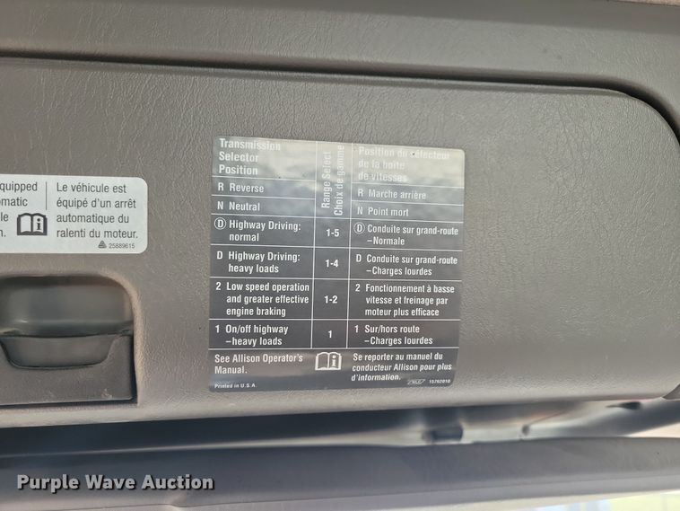 image for item DN4062 2009 Isuzu  T7F street sweeper truck