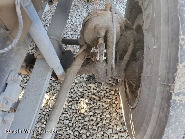 image for item DN4062 2009 Isuzu  T7F street sweeper truck