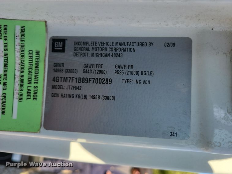 image for item DN4062 2009 Isuzu  T7F street sweeper truck