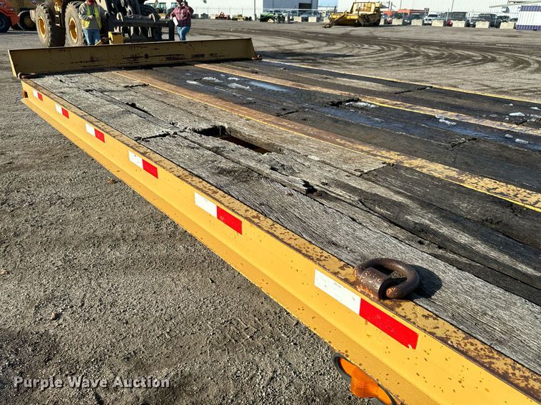 image for item GG9994 2002 Keifer IHPC1929 equipment trailer