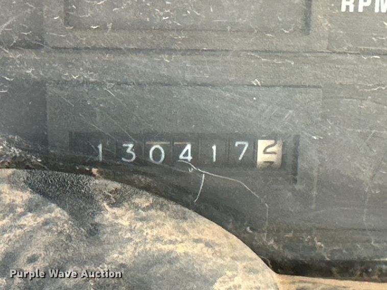 image for item IB9263 1991 GMC C6500 digger derrick truck