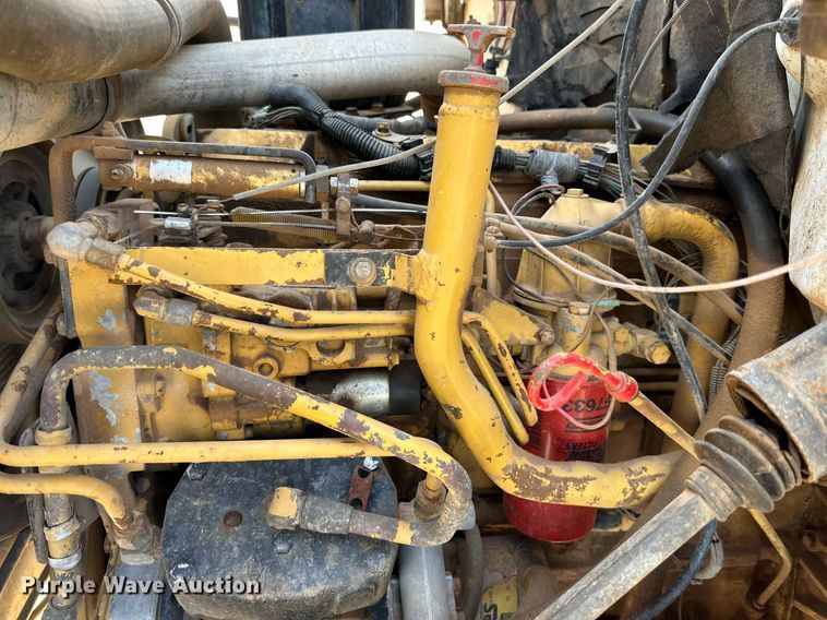 image for item IB9263 1991 GMC C6500 digger derrick truck